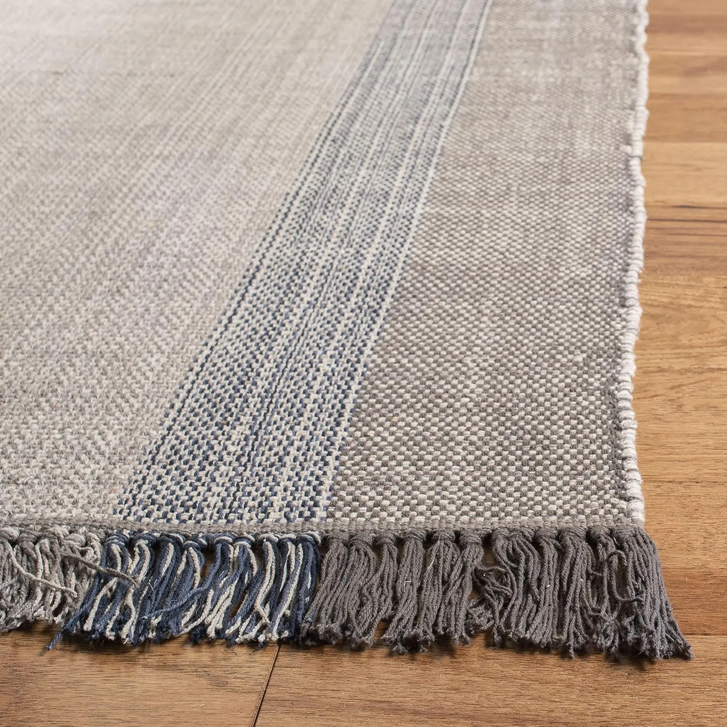 SAFAVIEH Montauk Collection Runner Rug - 2'3" x 7', Blue & Grey, Handmade Flat Weave Boho Farmhouse Cotton Stripe Fringe, Ideal for High Traffic Areas in Living Room, Bedroom (MTK301M)