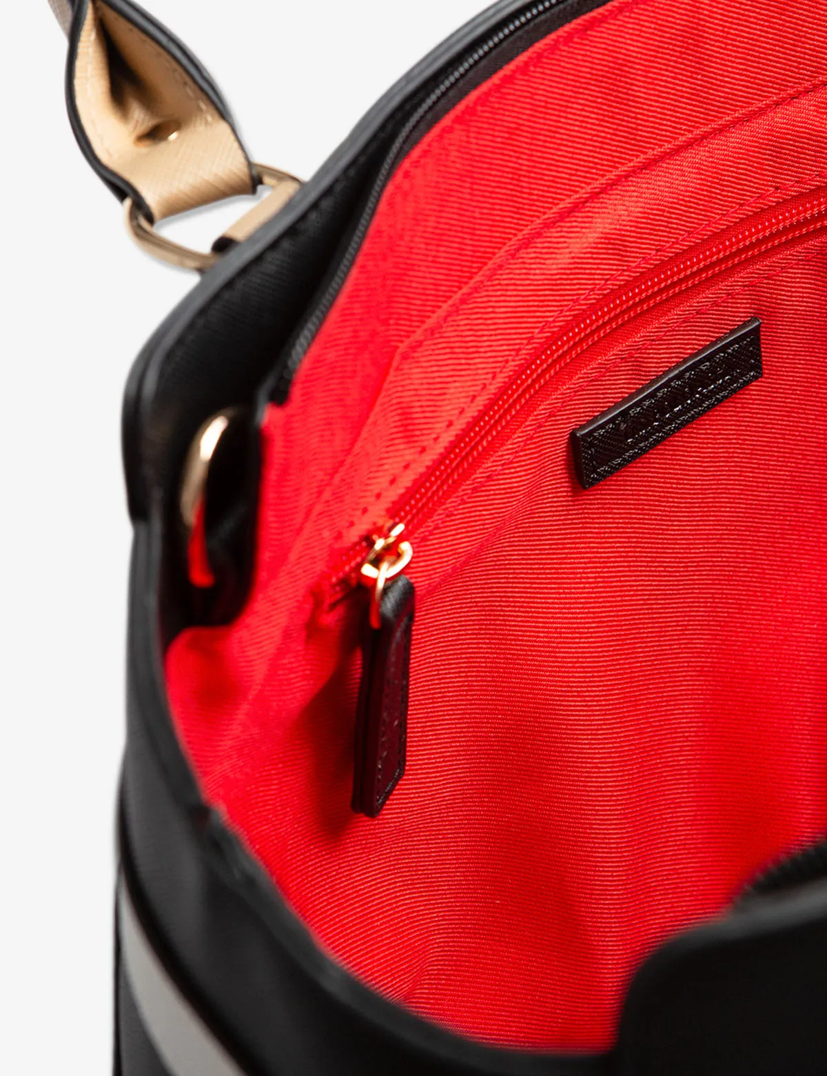 SATCHEL HAND BAG WITH BELTED LOCK