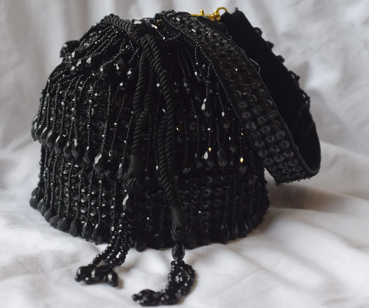 Shayna Bucket Bag – Midnight Black