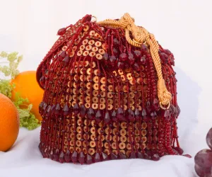 Shayna Bucket Bag – Red & Gold