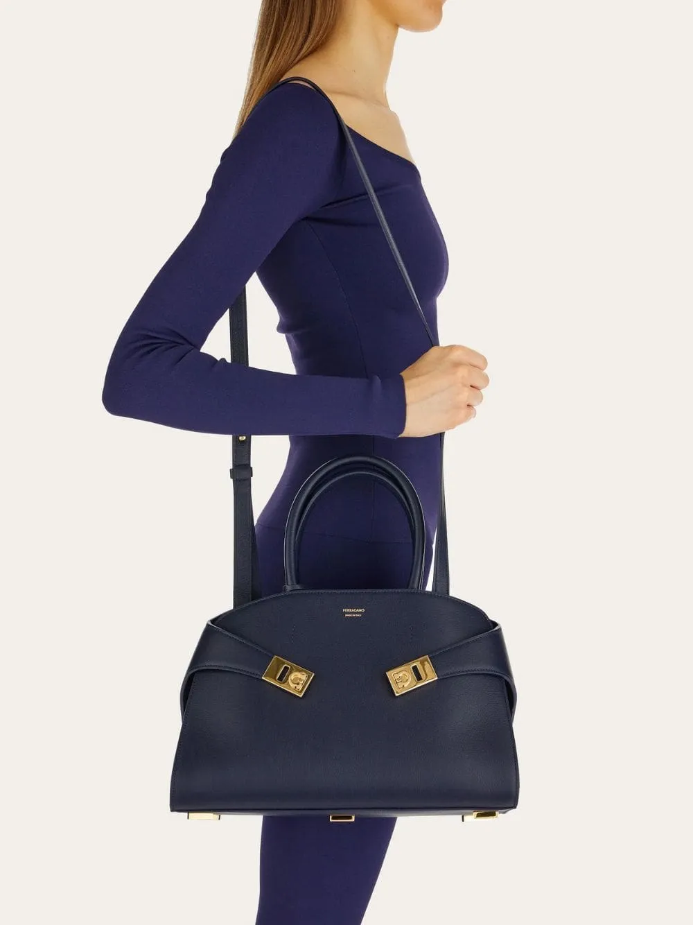 Small Hug Handbag