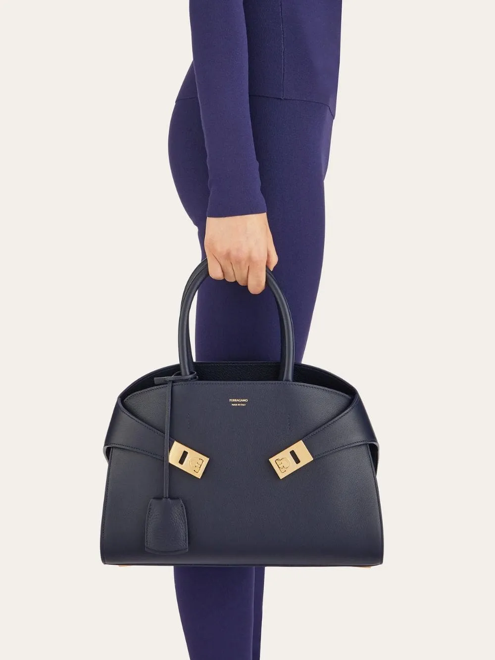 Small Hug Handbag