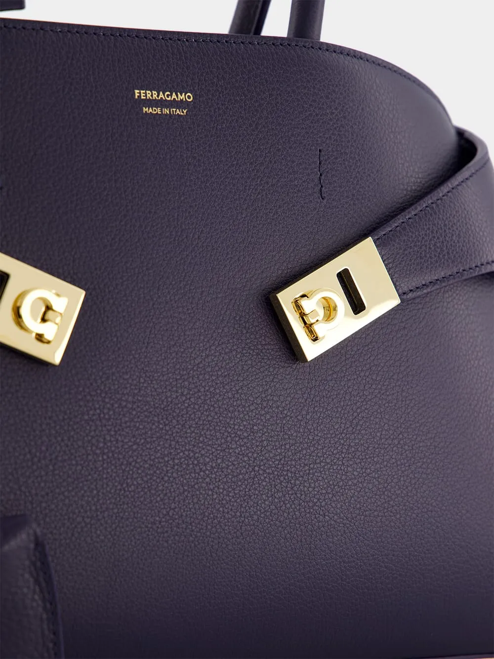 Small Hug Handbag