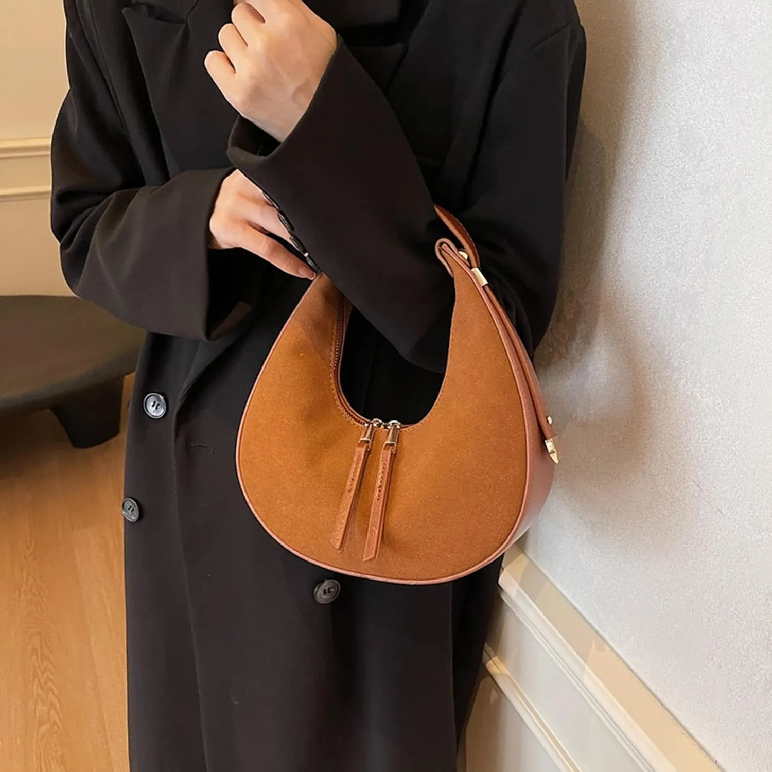Trendy Leather Shoulder Bag with Zippered Underarm Bags Casual Party Handbag for Women Trendy Satchel Purse