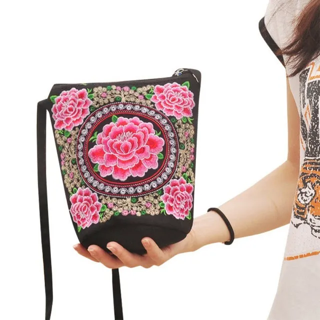 Vintage Boho Style Ethnic Embroidered Shoulder Bags