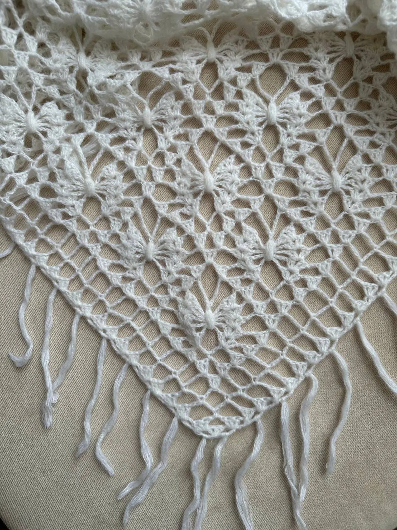 White Crochet Fringe Triangle Shawl, Bridal Shoulders Wrap