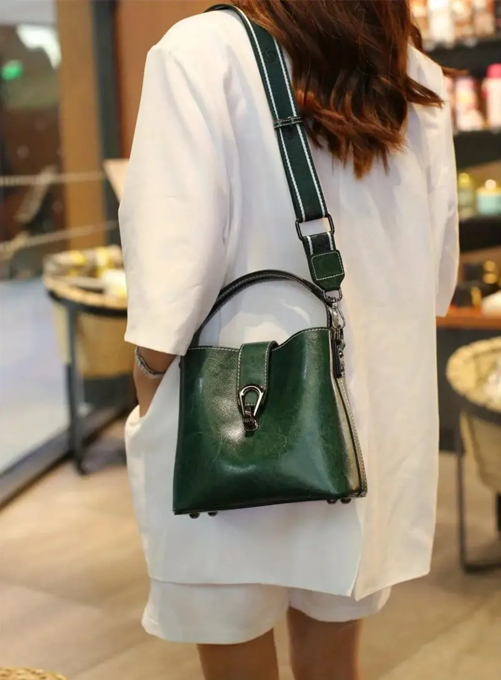 Women Genuine Real Leather Bucket Hobo Handbag, Vintage Fashion Top handle Satchel Crossbody Bag w/ 2 Straps
