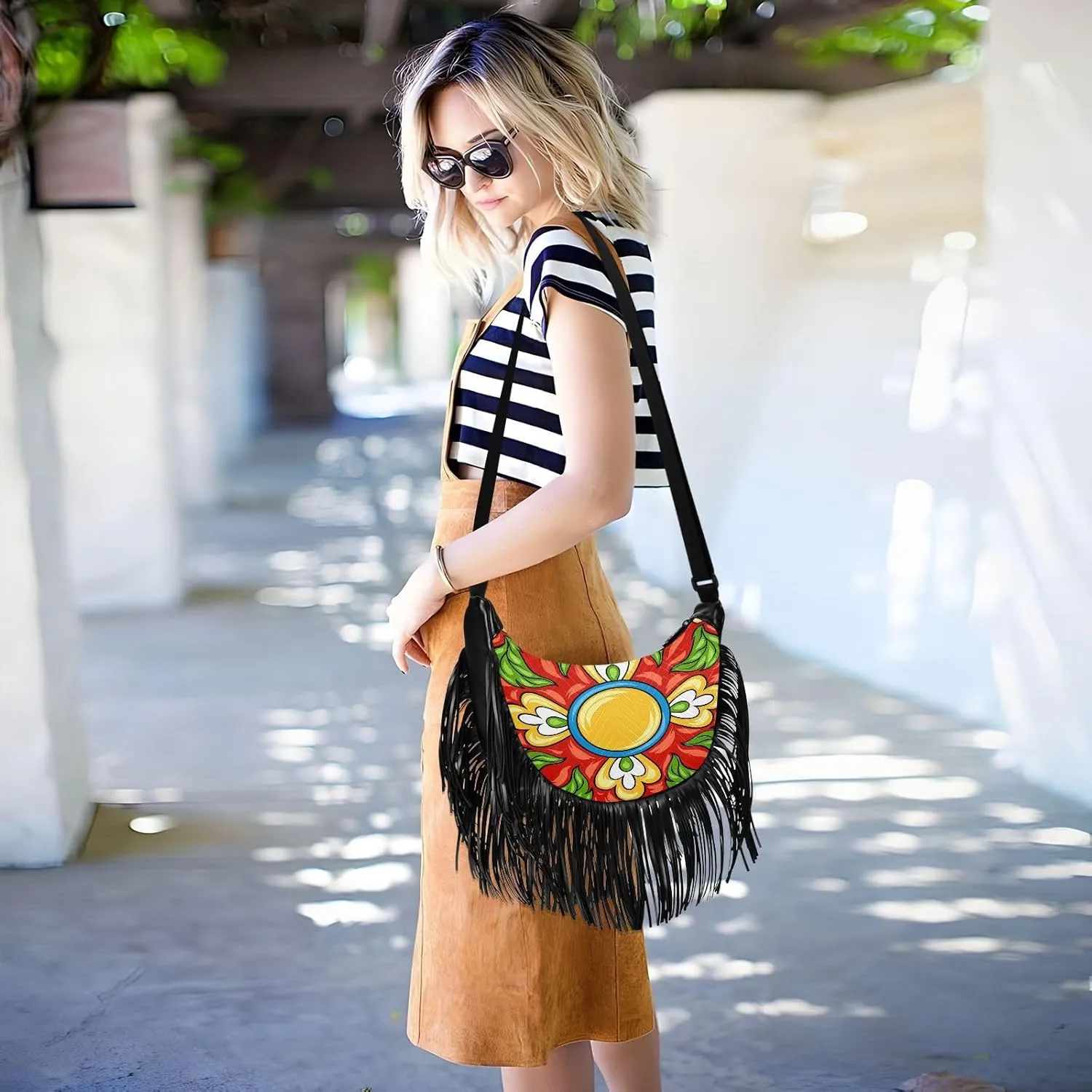 Women's PU Leather Chain Cross Body Bag, Shoulder Handbag Purse with Tassel for Ladies