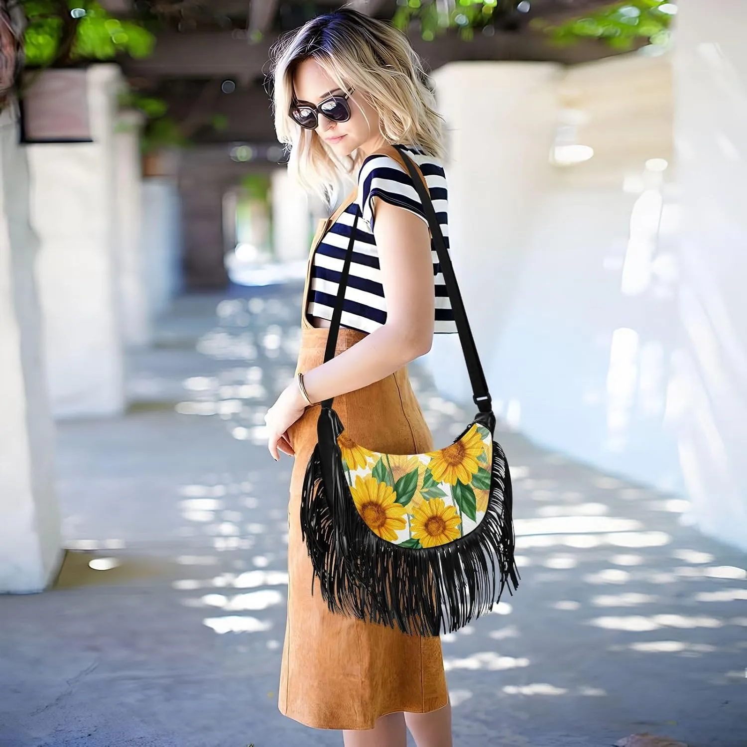 Women's PU Leather Chain Cross Body Bag, Shoulder Handbag Purse with Tassel for Ladies