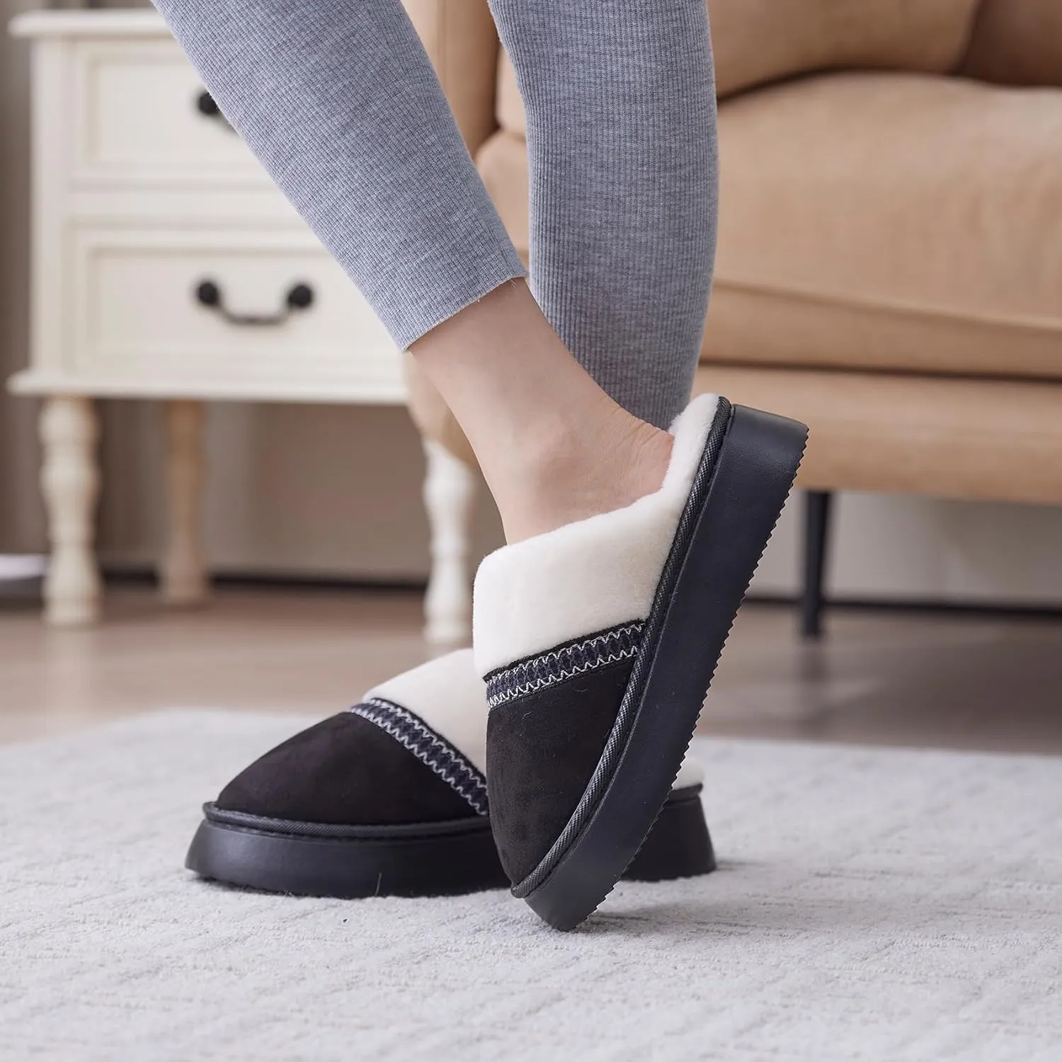 Womens Slippers for Women Cozy Memory Foam House Slippers Winter Warm Comfy Furry Shoes for Indoor Outdoor Suede Platform with Anti-Skid Sole