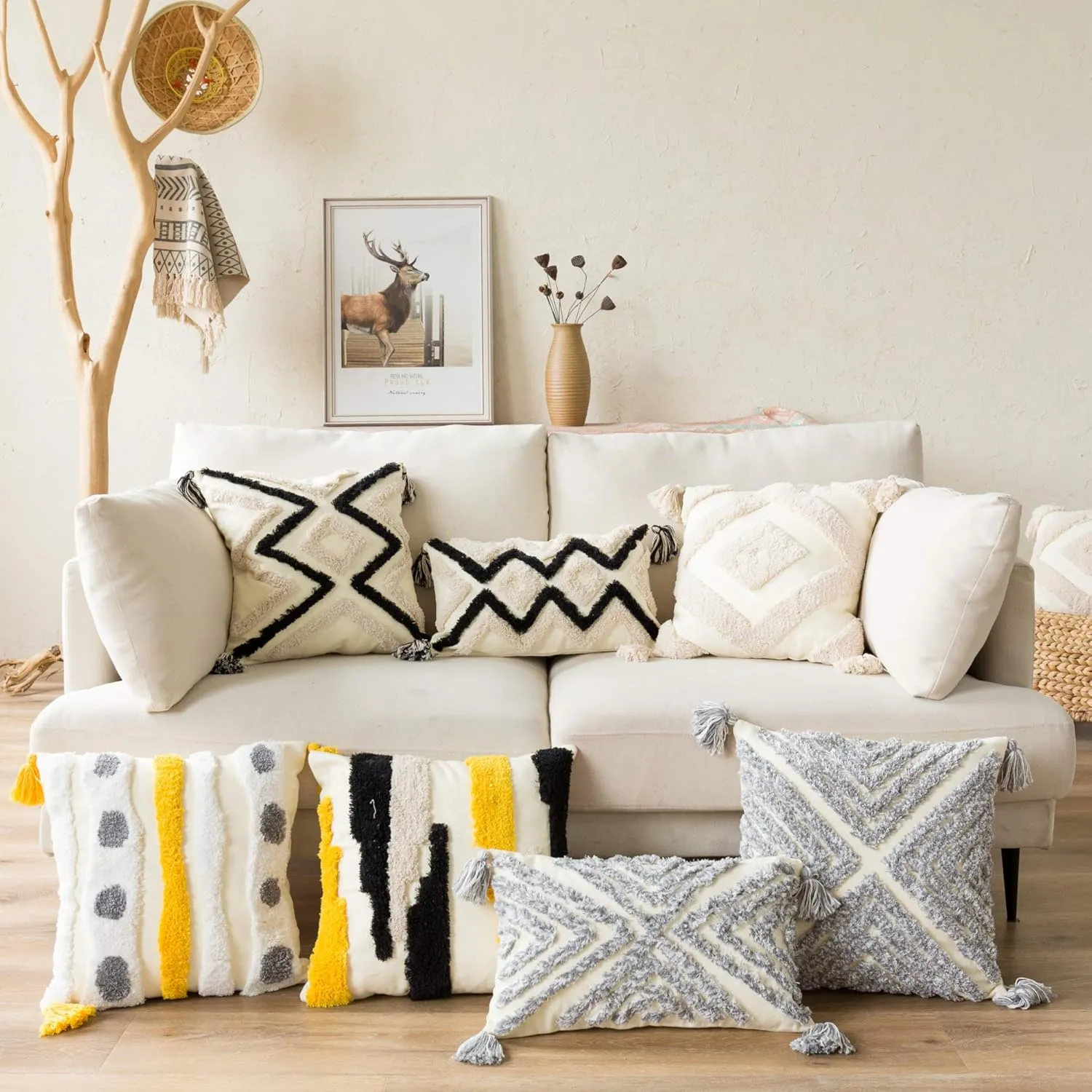 Woven Tufted Boho Throw Pillow Cover, Modern Decorative Geometric Chevron Striped Cushion with Tassels, Farmhouse Tribal Pillowcases for Couch Sofa Bedroom Living Room, 18 x 18 Inches, Black, Ivory